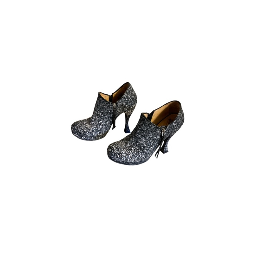 John Fluevog Memories Hi Memento Black Fish Leather Booties - Women’s Size 10.5